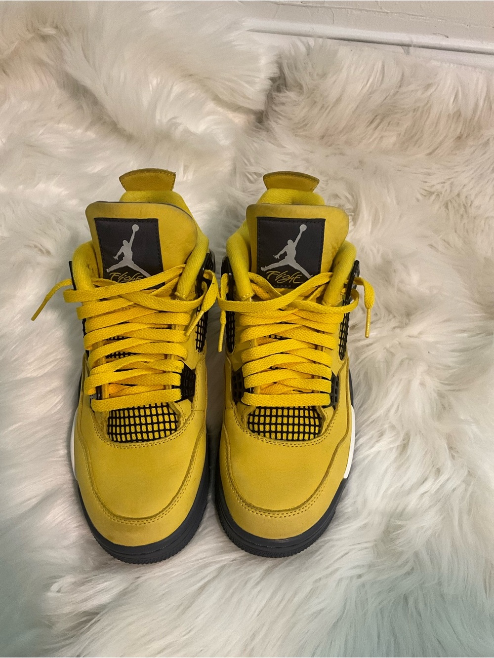 Jordan Kids Yellow and Black Retro 4 Sneakers
